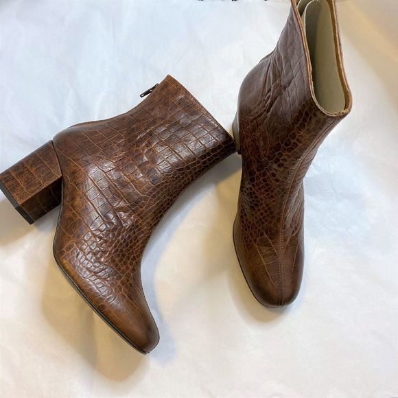 Free People - NIB Cecile Brown Faux Croc Booties - Picture 4 of 11